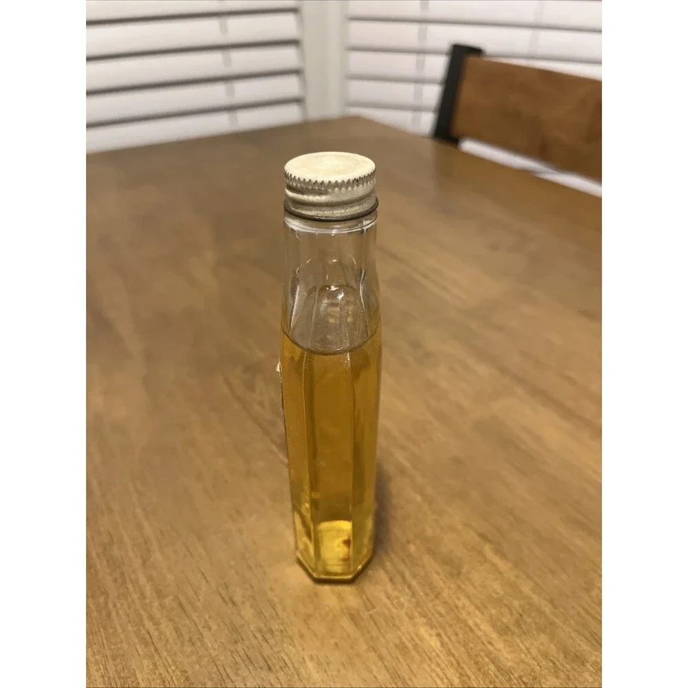 Antique Vintage Skeeter Rid Walgreen Co Clear Glass Bottle FULL 3 Oz Metal Cap